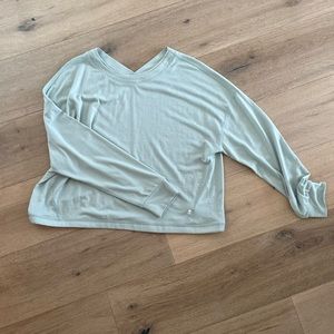 FIG 3/4 sleeve spring sweater